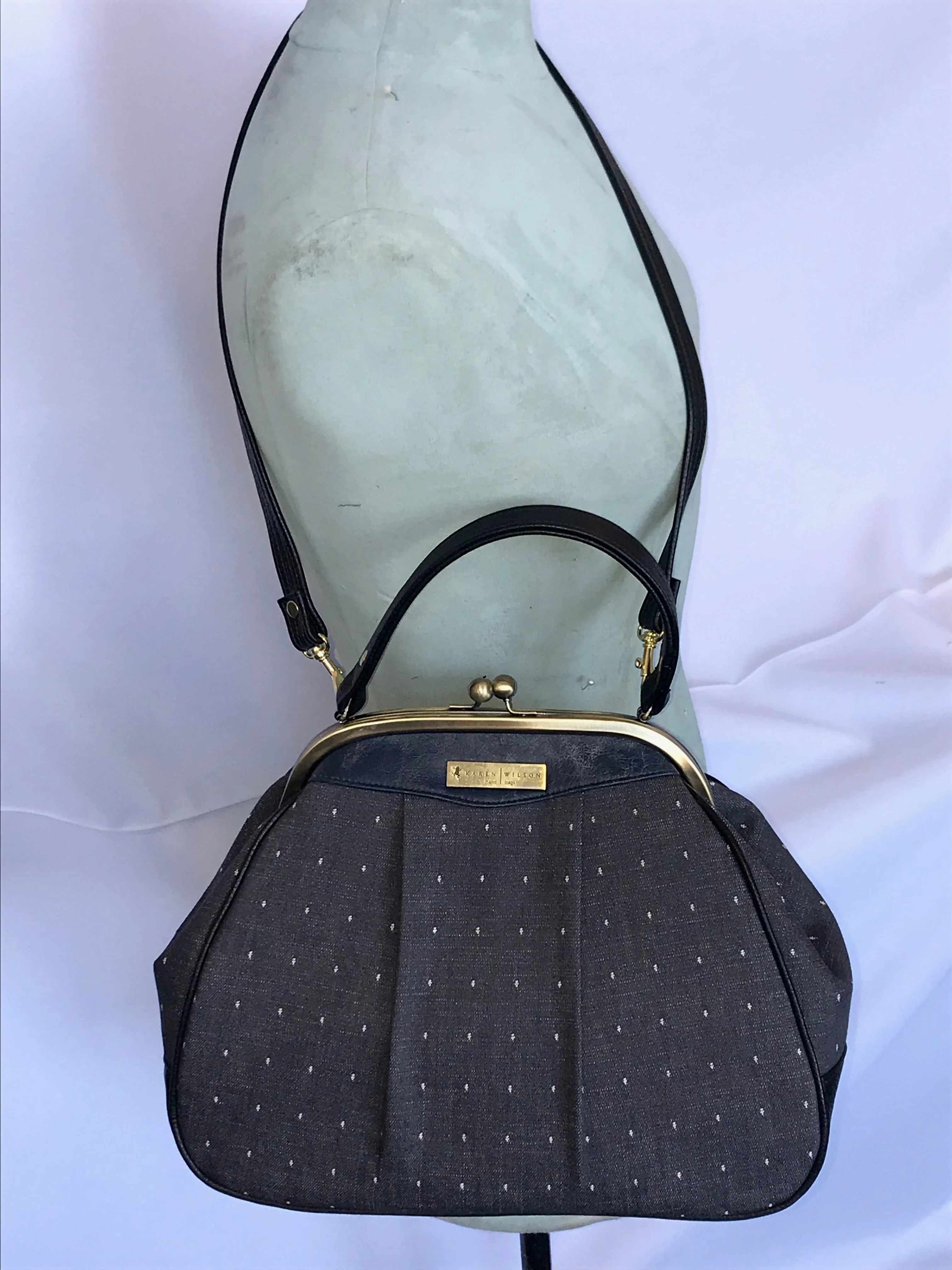 6003 Denim Dot Navy