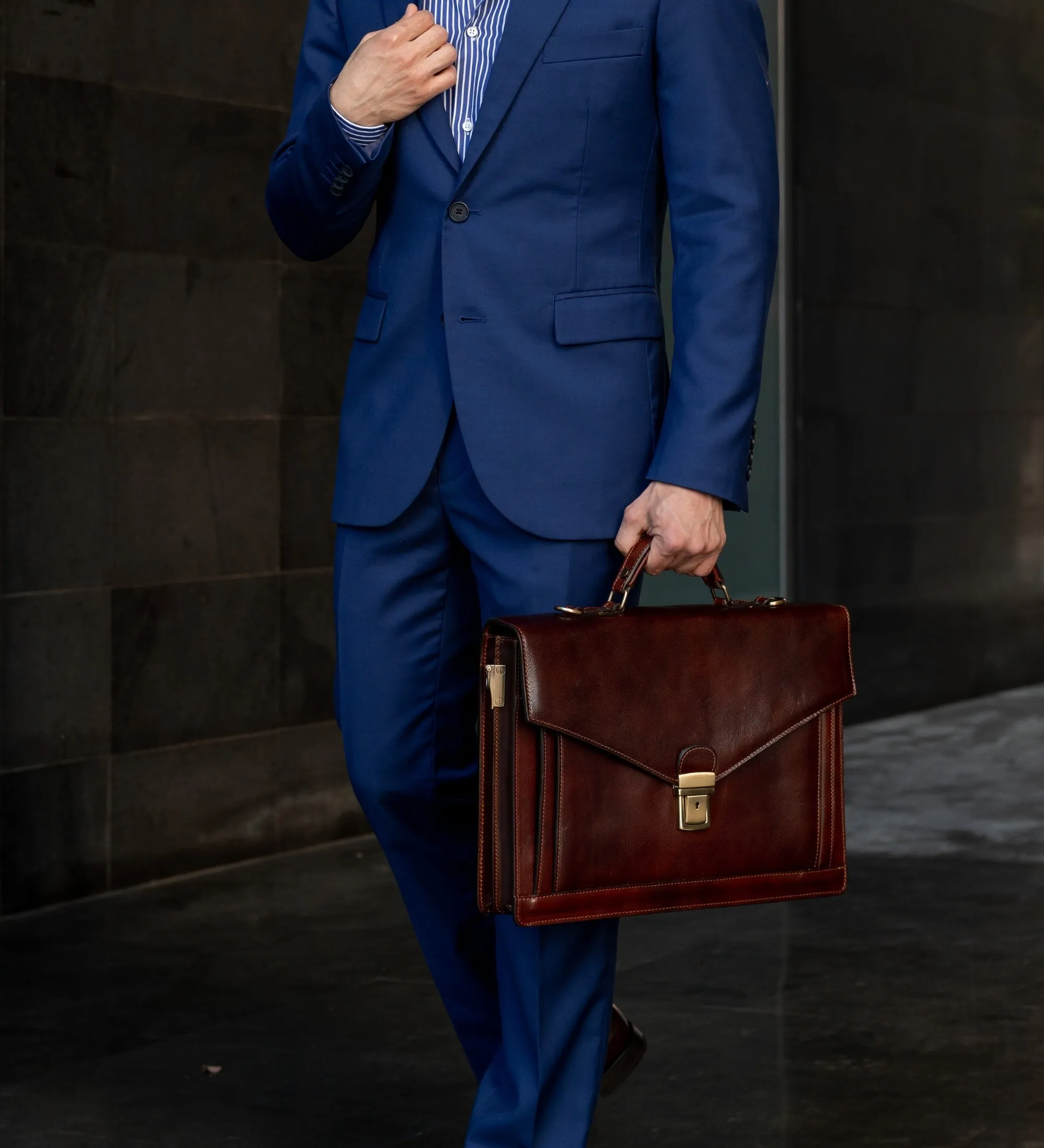 Classic Design Full Grain Italian Leather Briefcase - The Magus