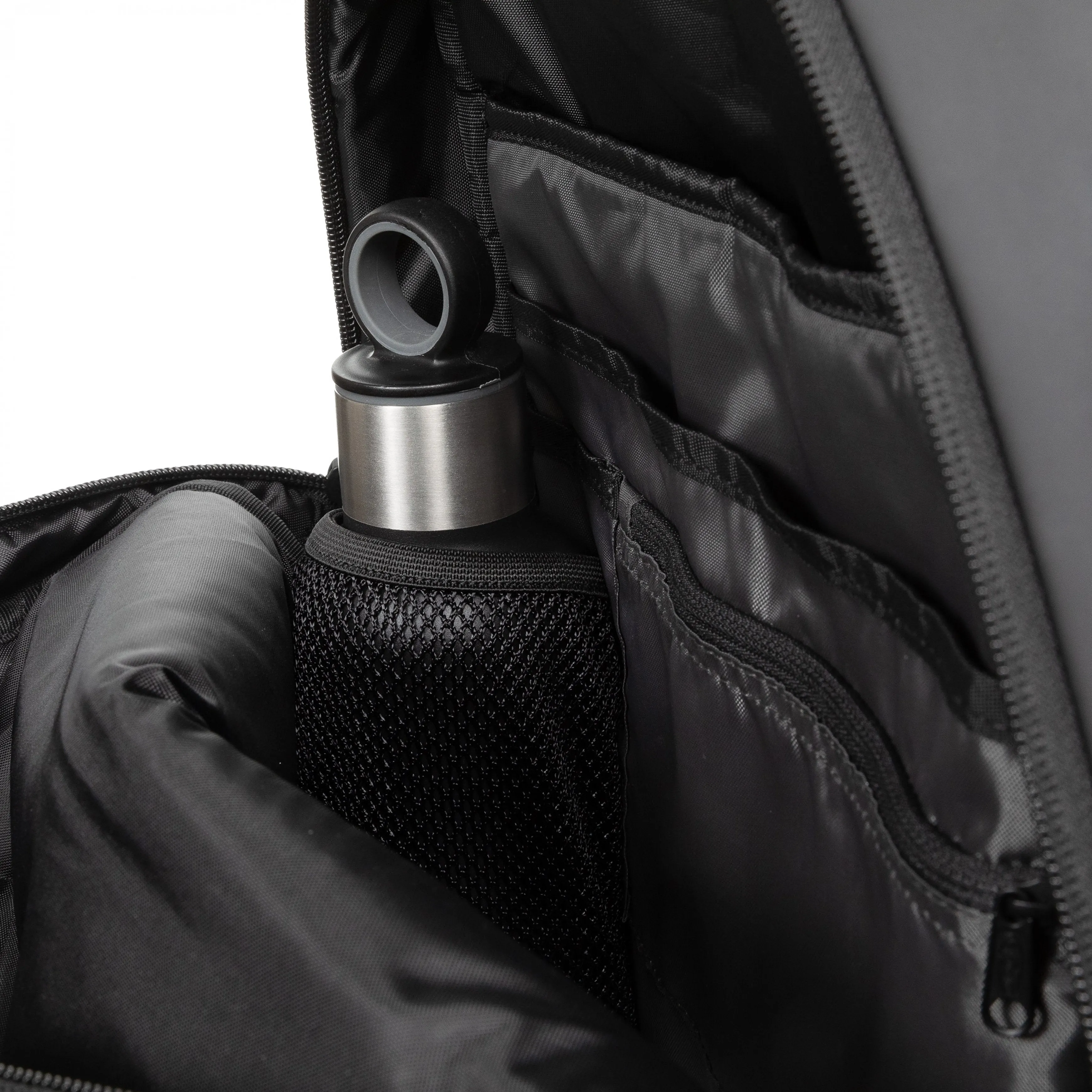 Eastpak Tecum Tote CNNCT F Matte Black -EK0A5BHU1F51