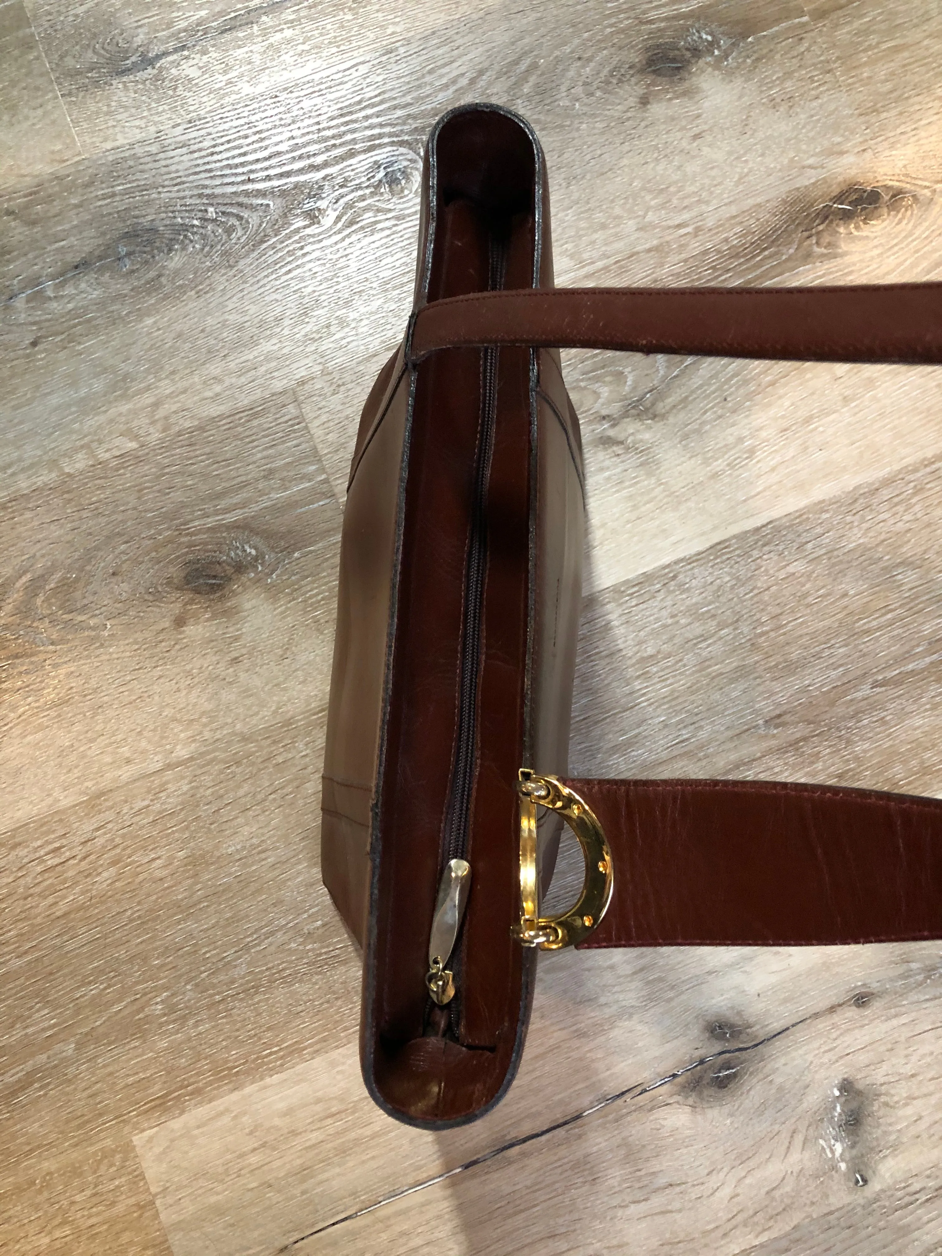 Georges Sara Brown Leather Handbag
