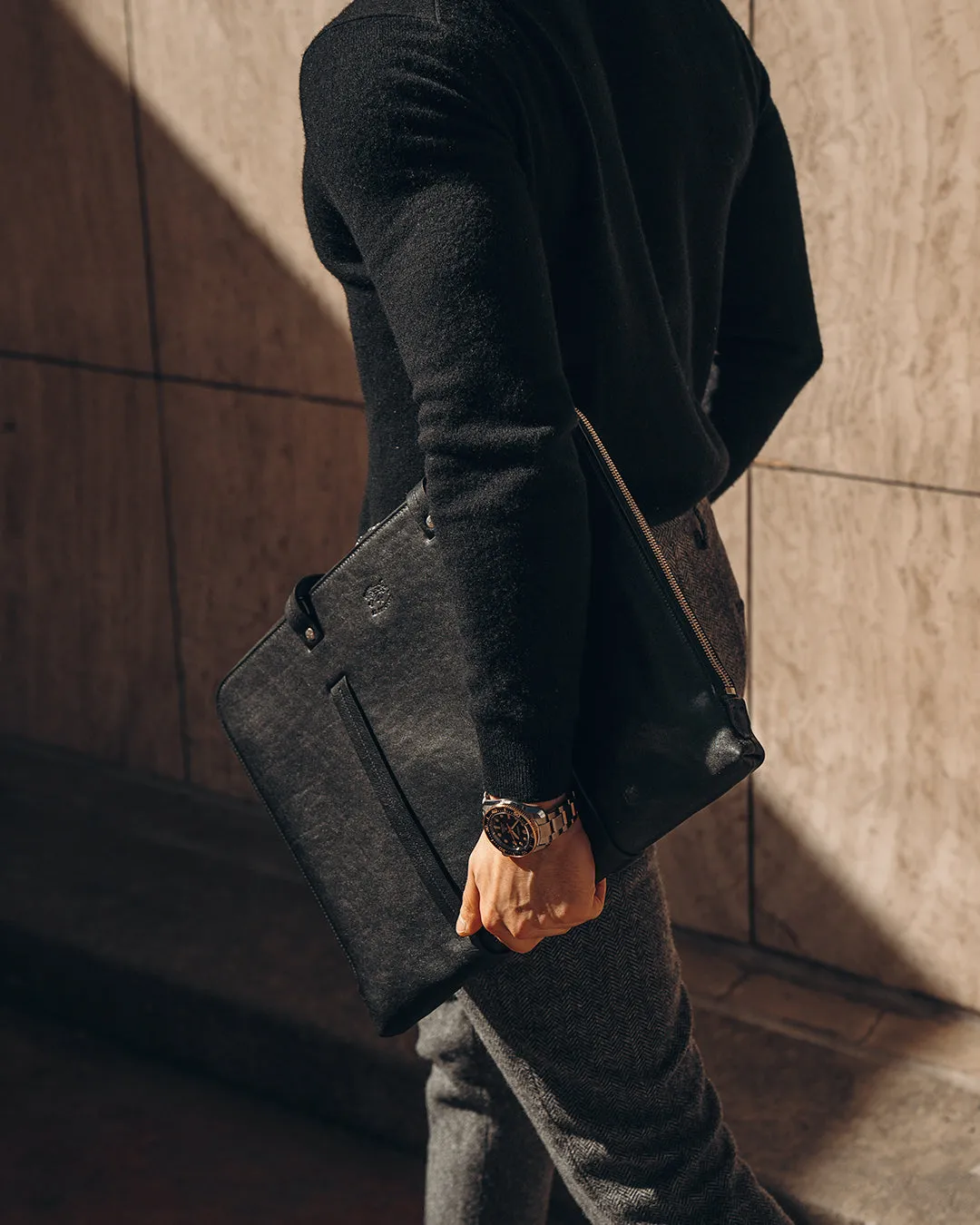 Il Bisonte 'Trebbio' Briefcase - Black