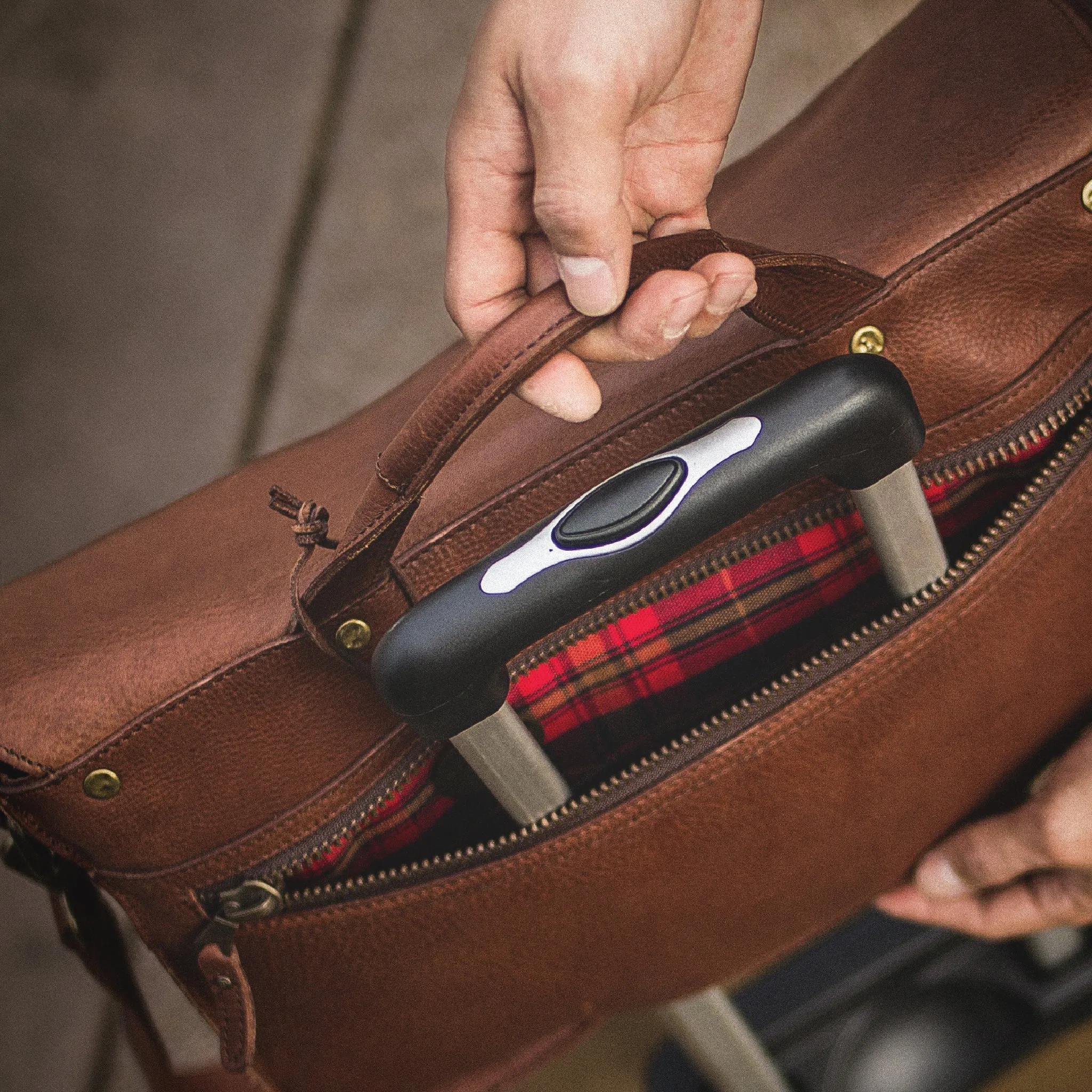 Kent Leather Messenger Bag in Cognac by Will Leather Goods