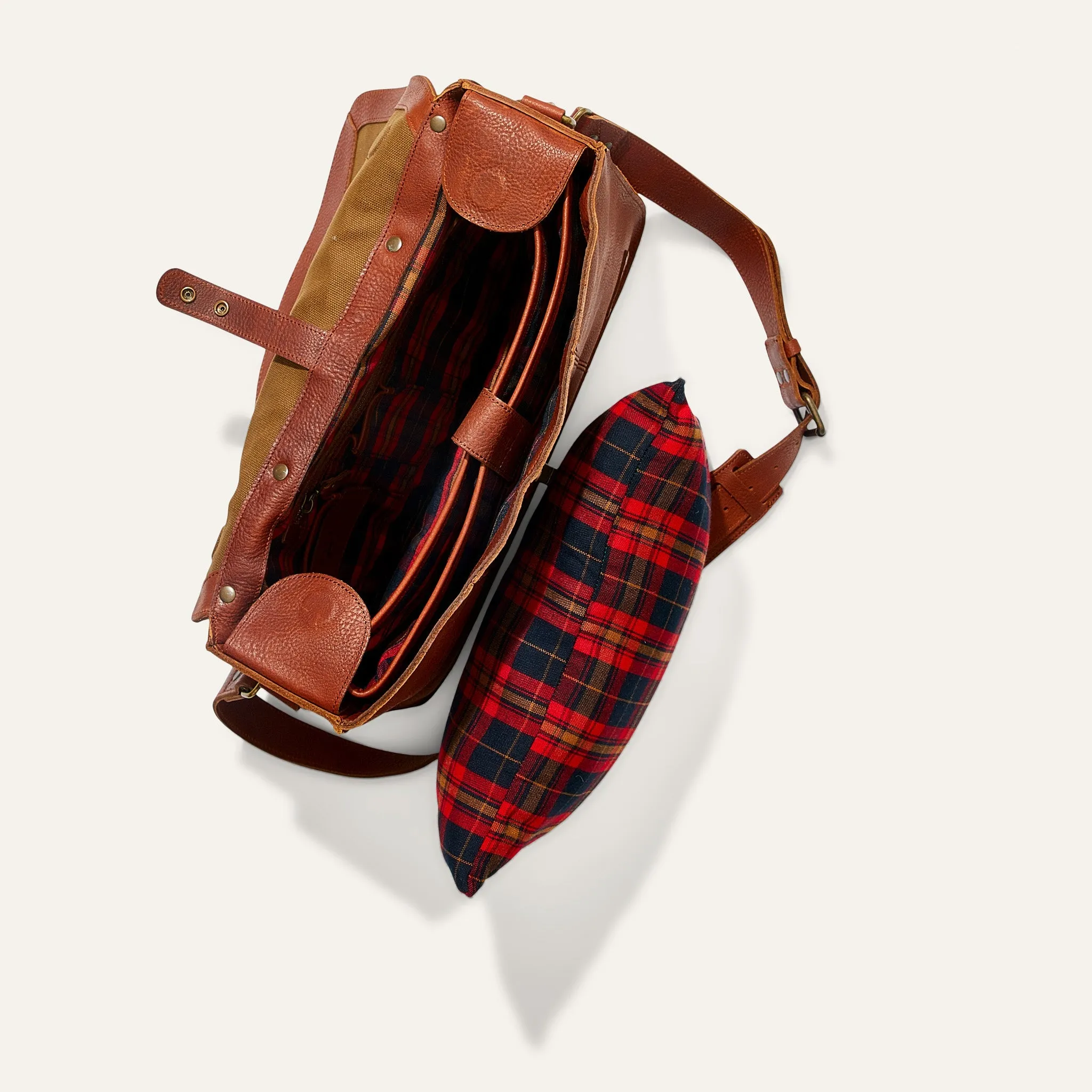 Kent Leather Messenger Bag in Cognac by Will Leather Goods