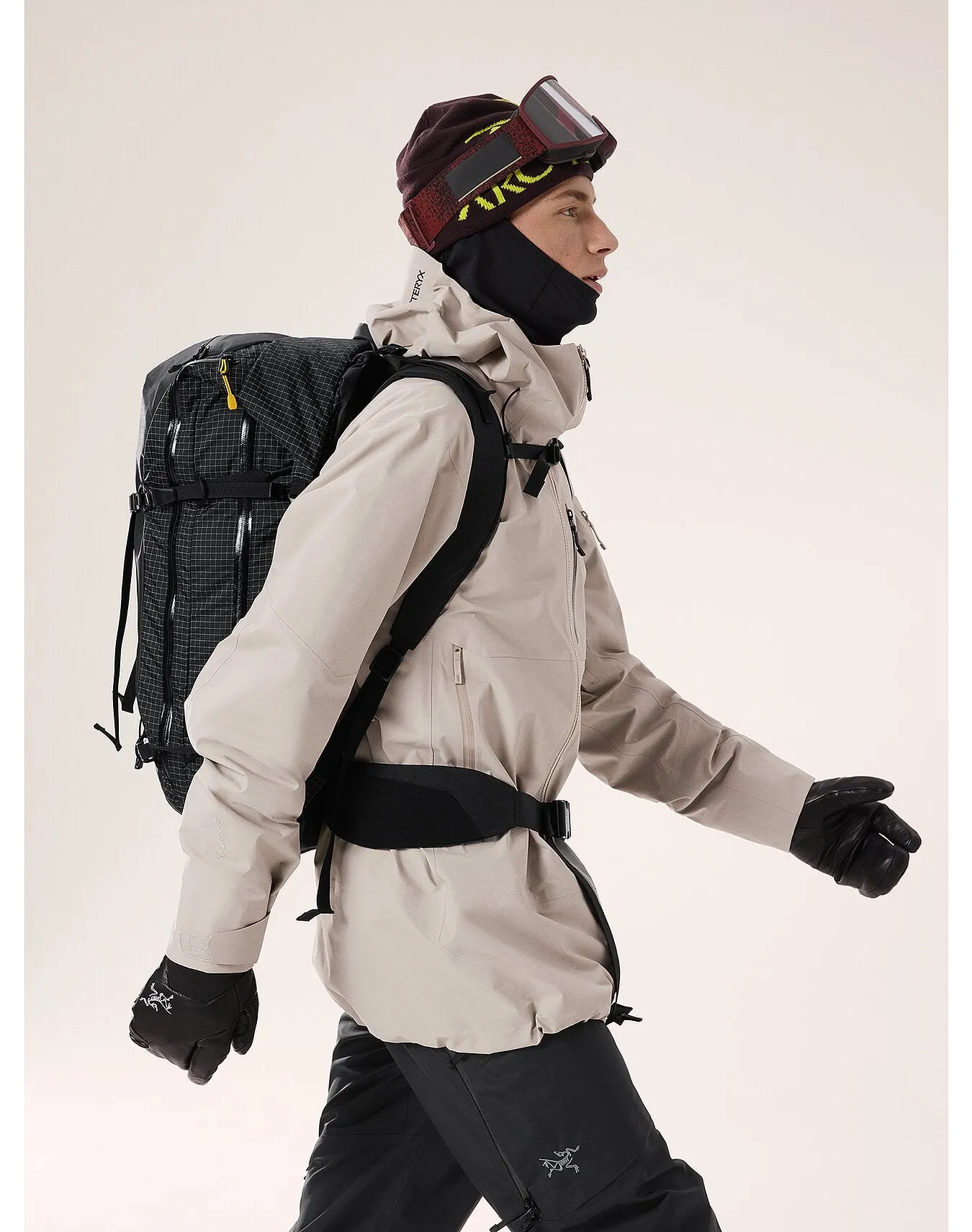Micon 42 Backpack (Past Season)