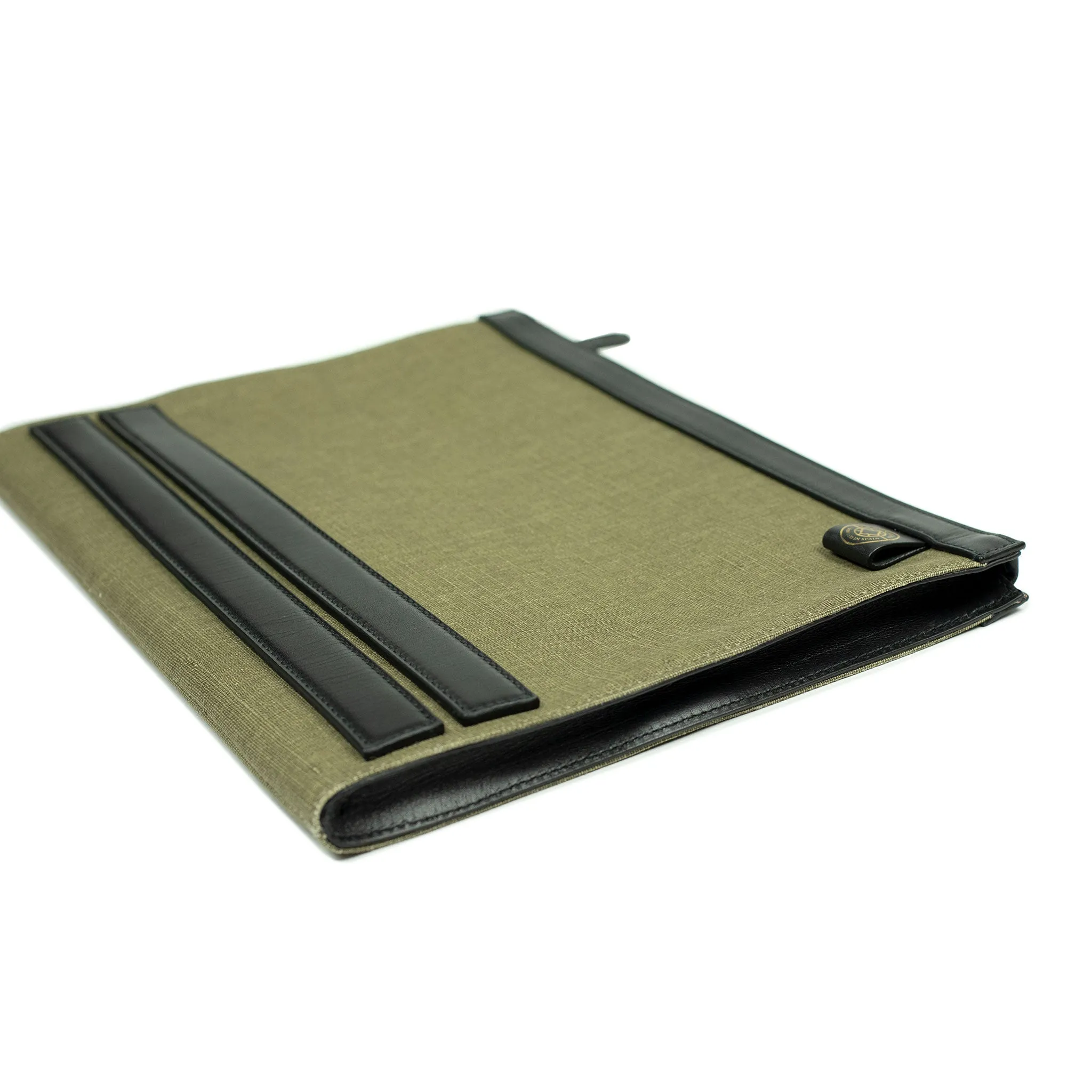 Palma portfolio in olive green canvas and black vegetable-tanned leather