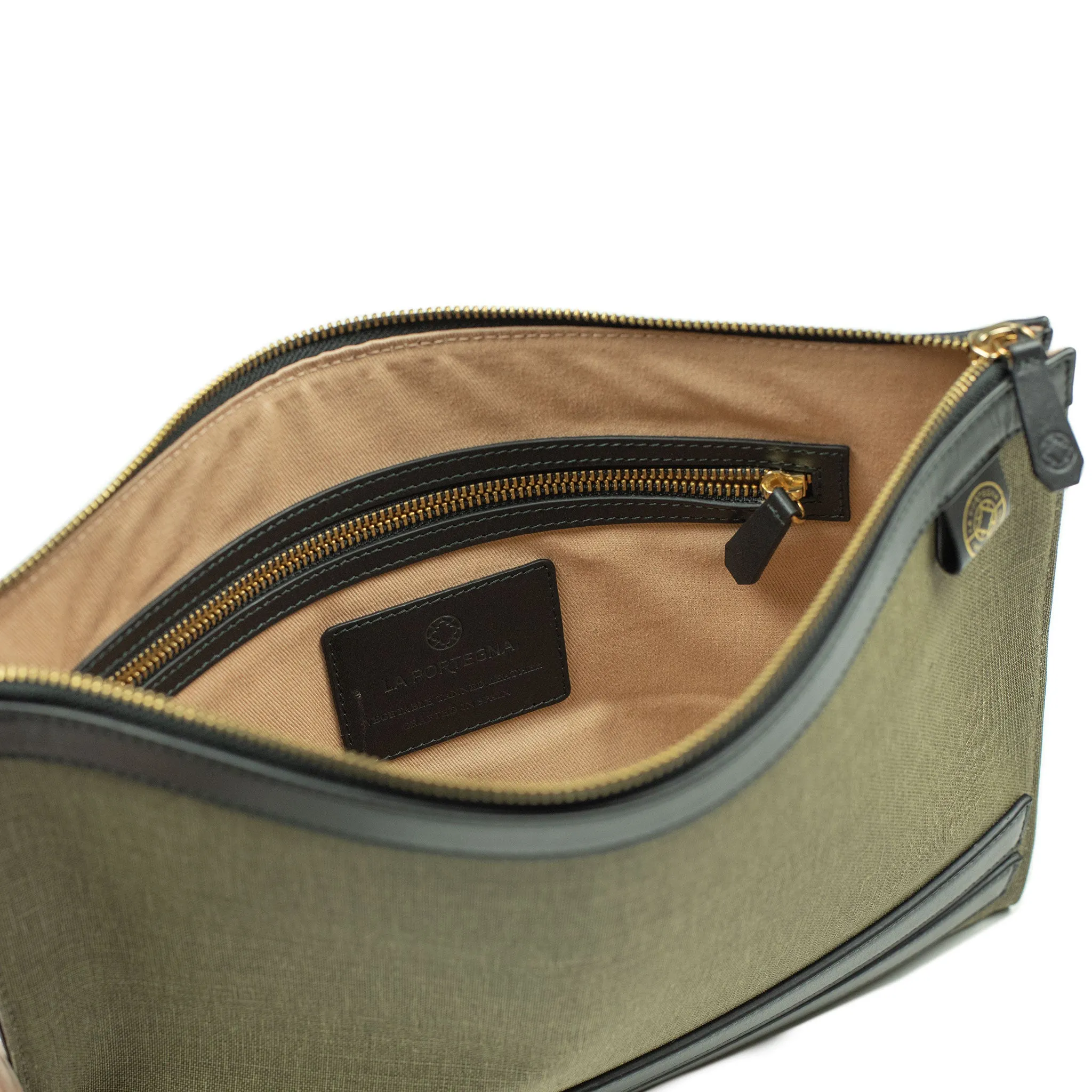 Palma portfolio in olive green canvas and black vegetable-tanned leather