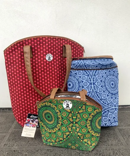 Shwe Cooler Bag Green