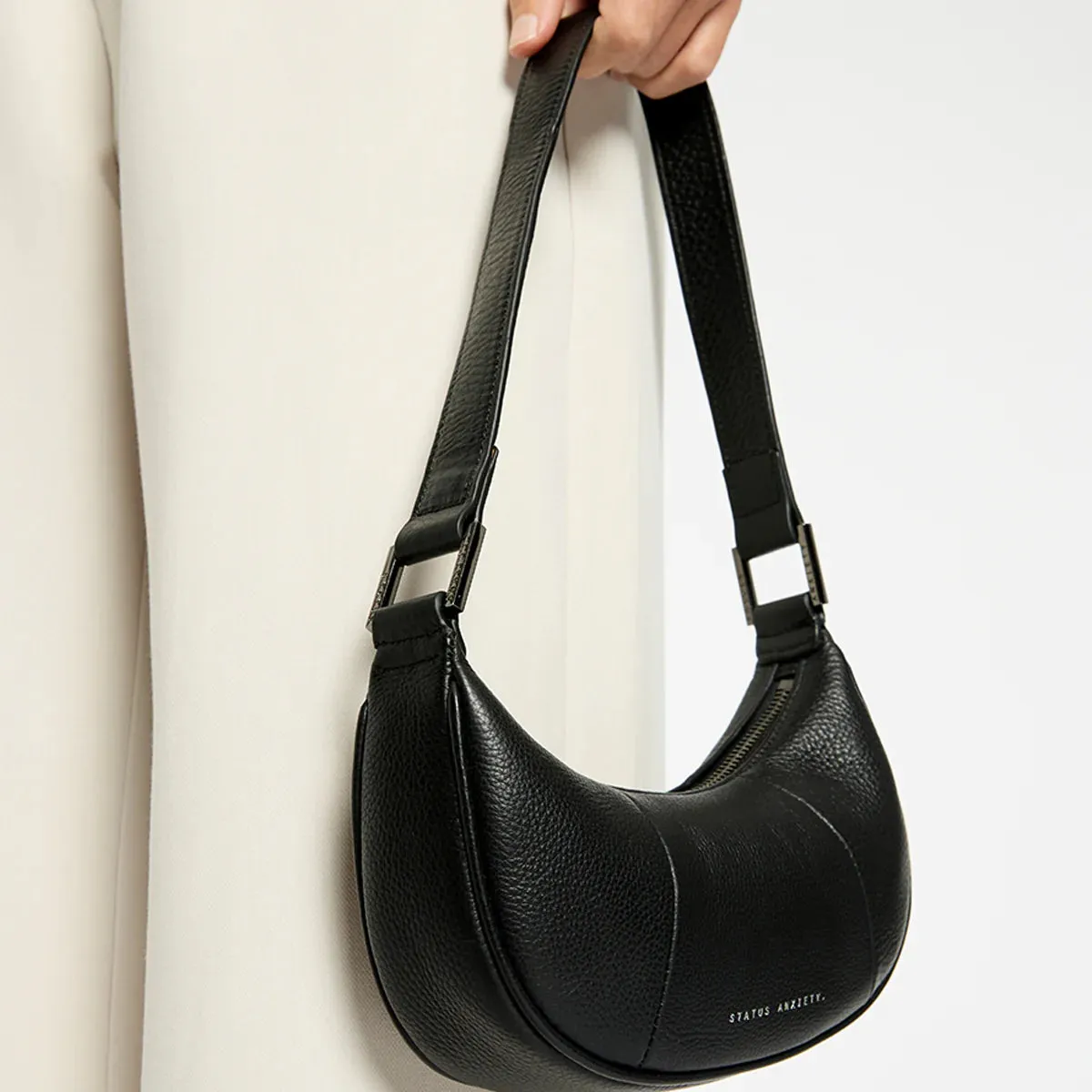 Status Anxiety Solus - Black