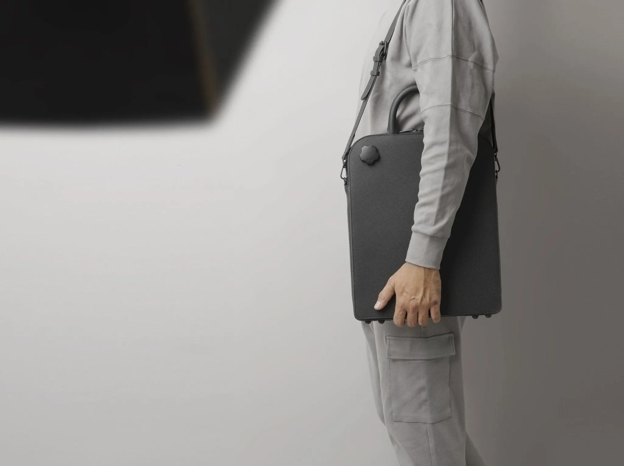 The 5L Sleeve - Unisex Slim Laptop Bag